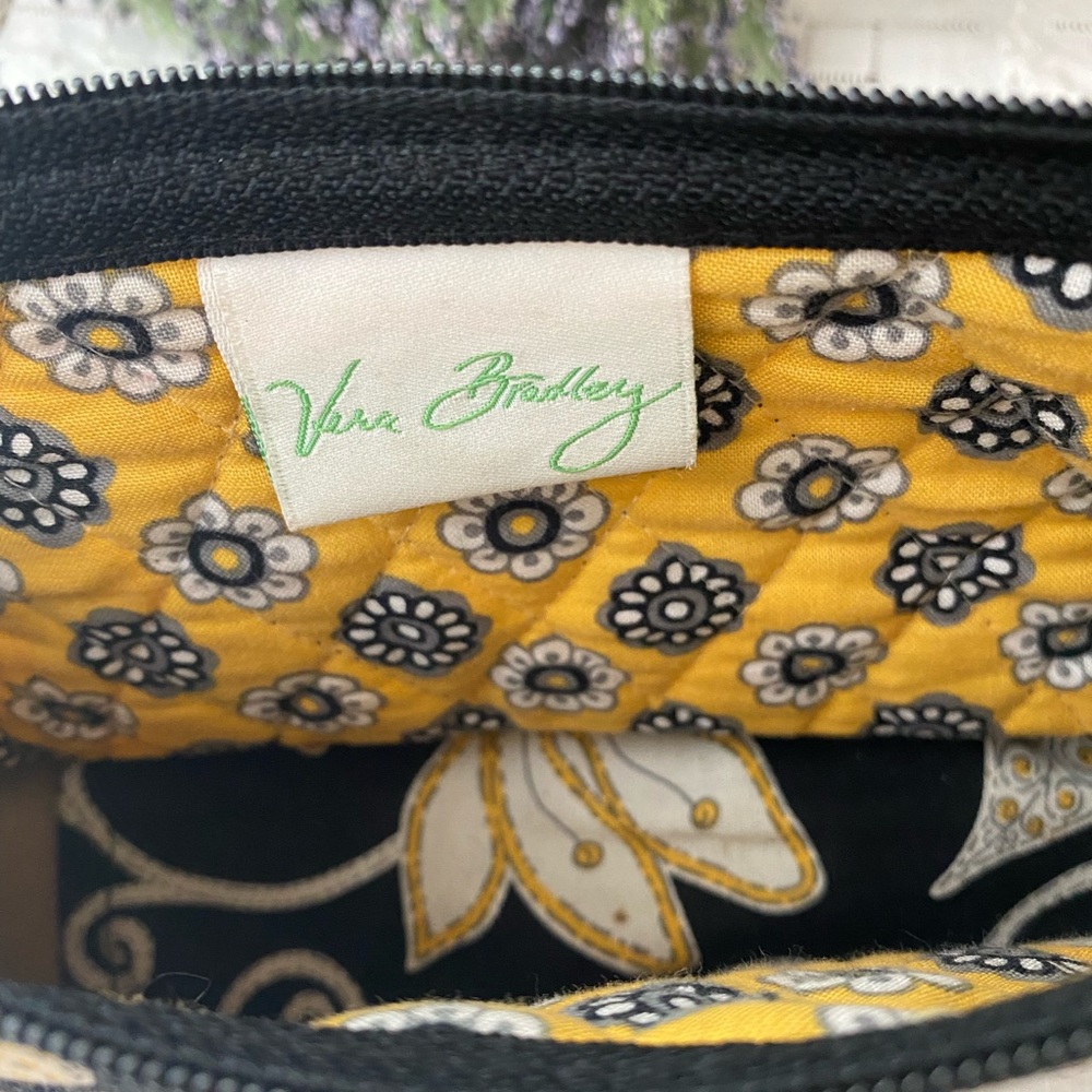 VERA BRADLEY Mini Crossbody Purse - Picture 2 of 4